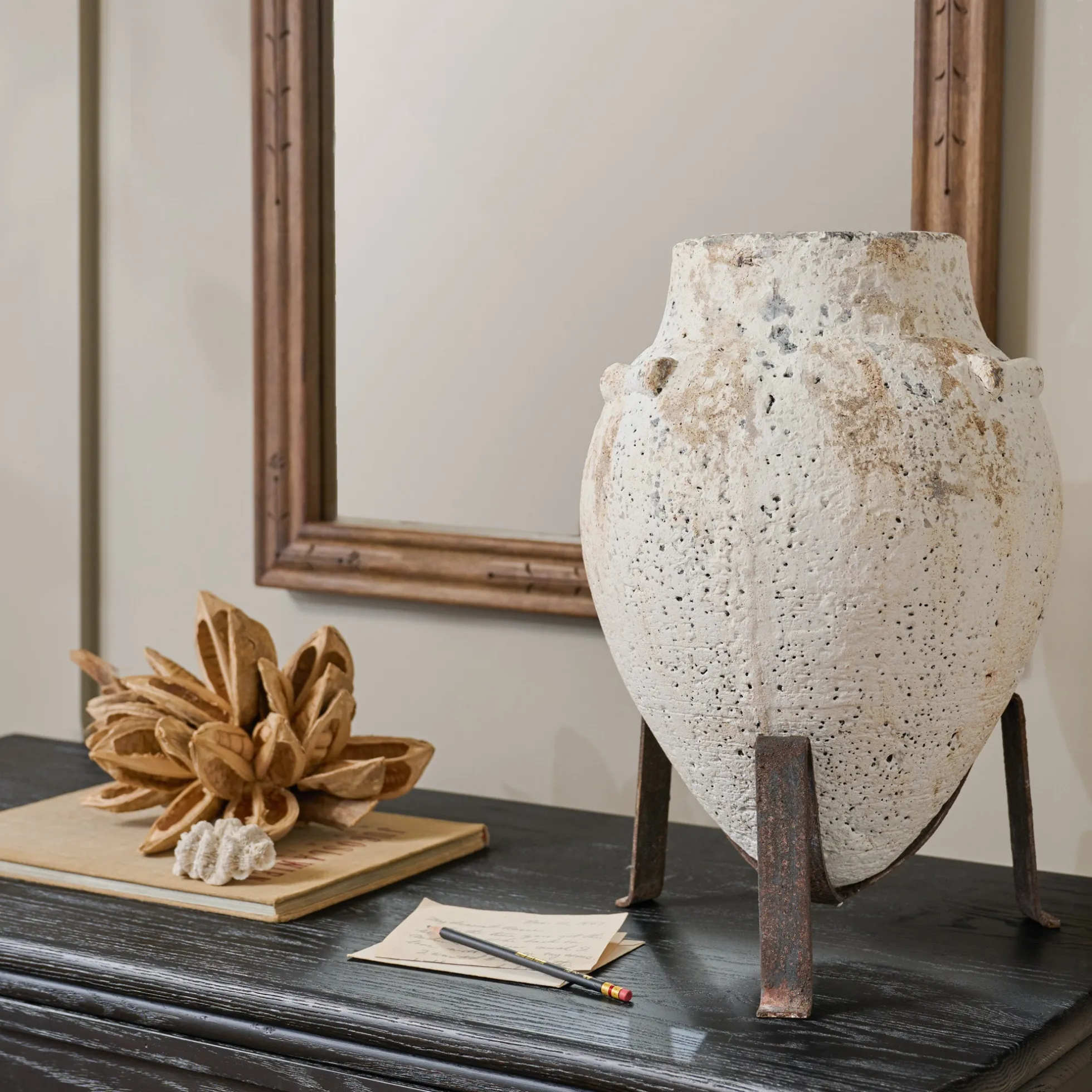 Rustic Cortona Vase on Stand