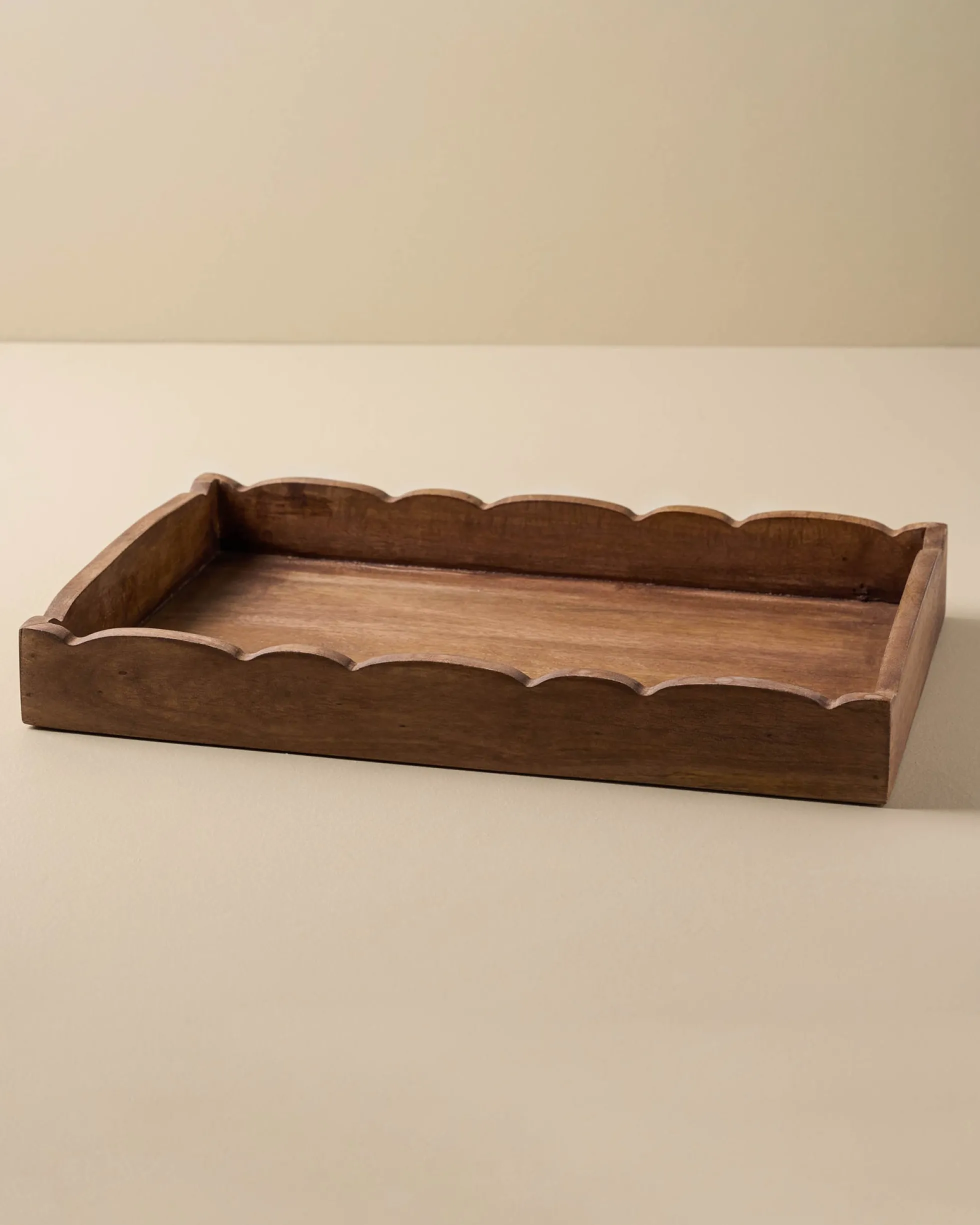 Scalloped Antiqued Wood Tray