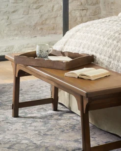 Scalloped Antiqued Wood Tray