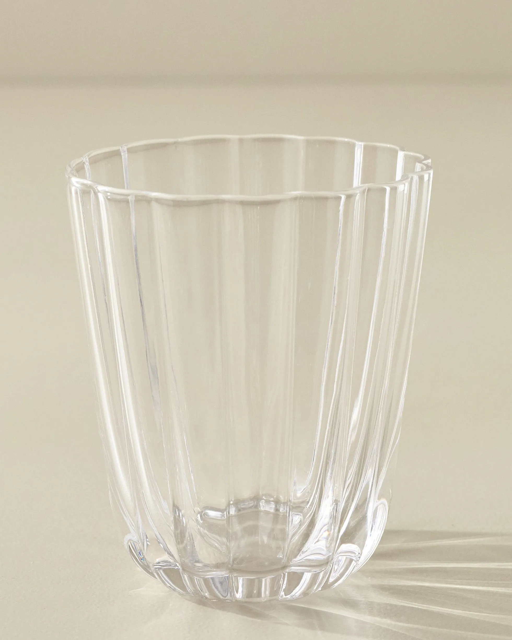 Scalloped Rim Glass Tumbler