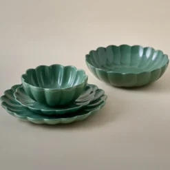 Seagrass Scalloped 4-Piece Place Setting