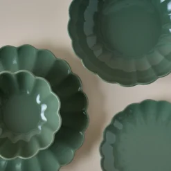 Seagrass Scalloped 4-Piece Place Setting