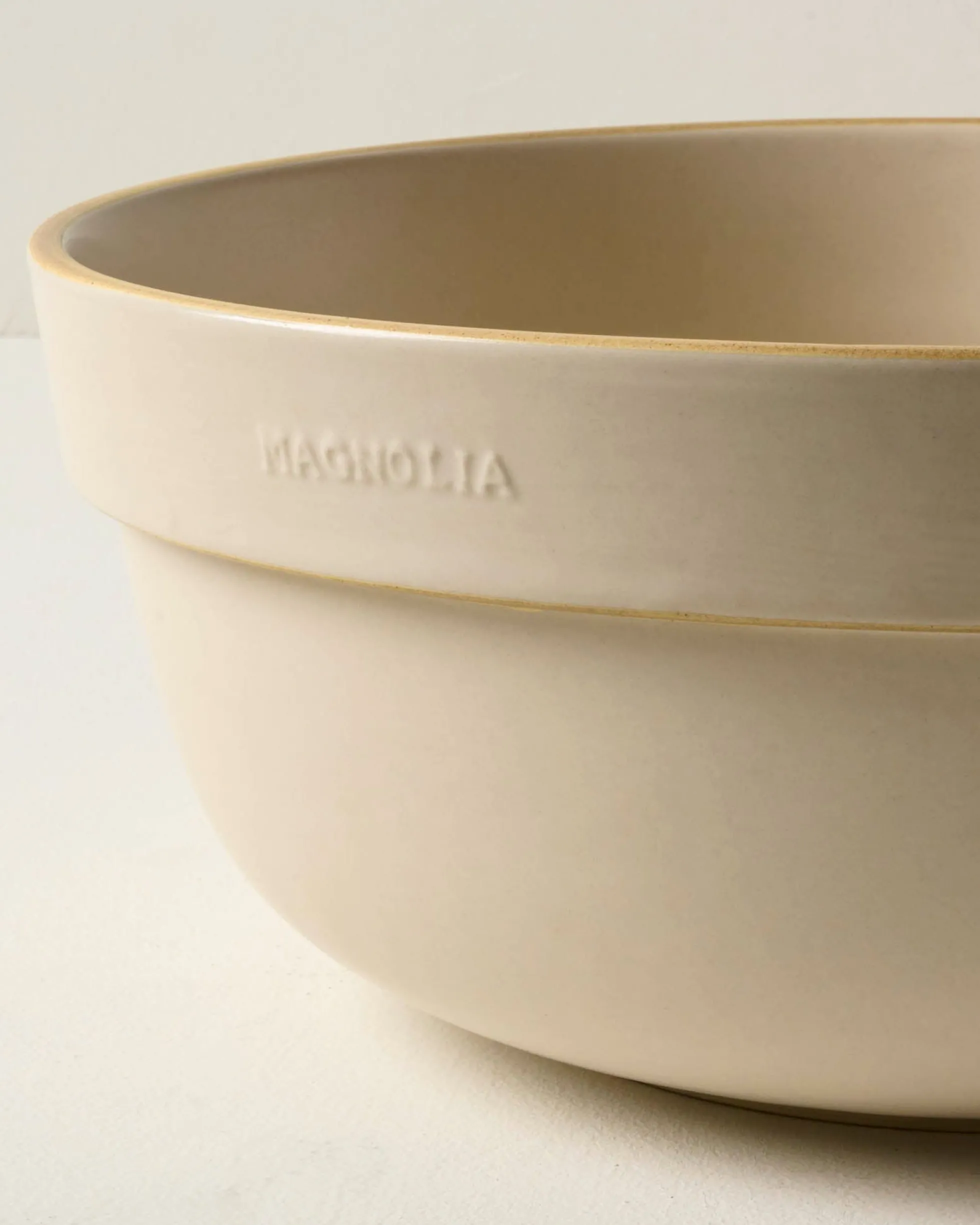 Set of Vintage-Inspired Mixing Bowls