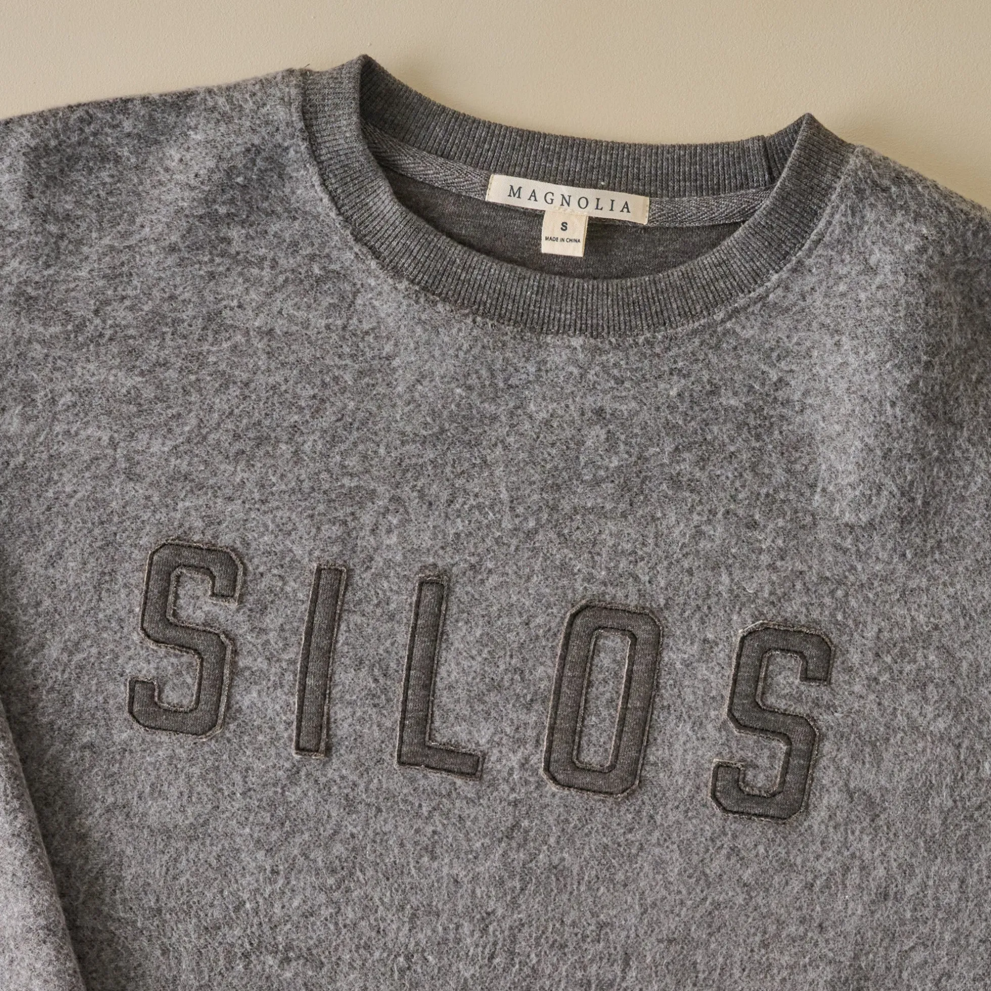 Silos Applique Charcoal Cozy Fleece