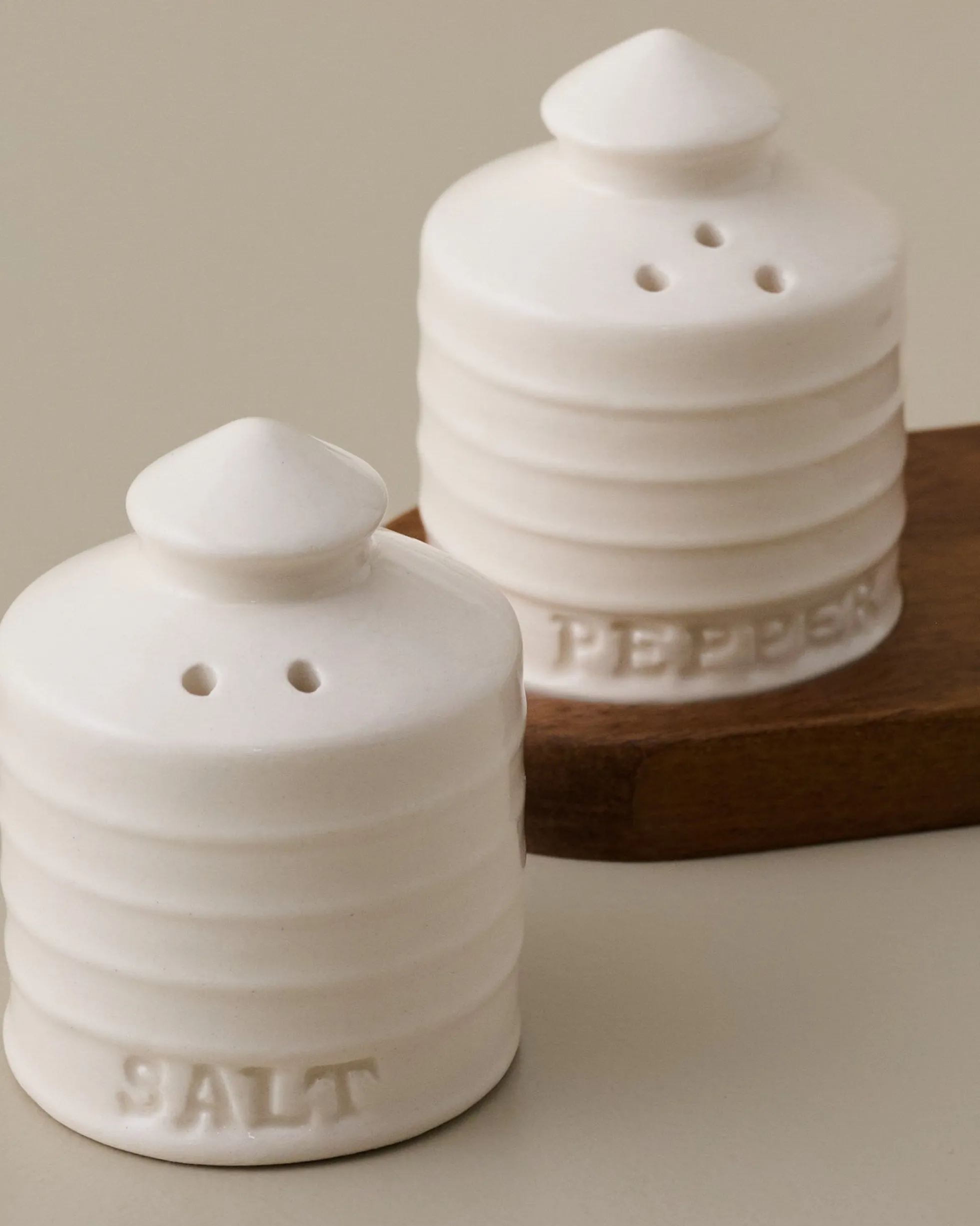 Silos Salt & Pepper Shaker Set