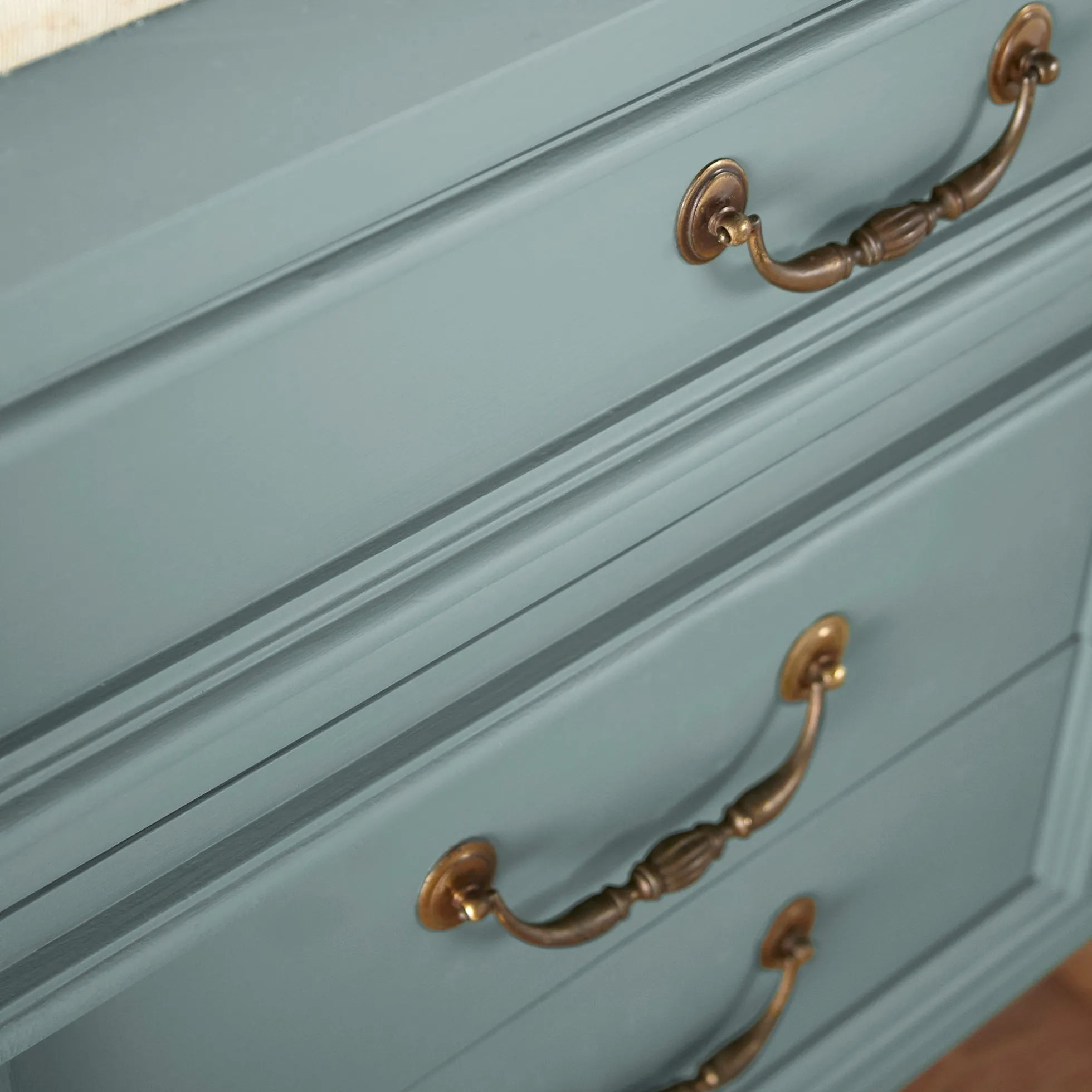 Sir Drake - Trim, Door + Cabinetry Paint