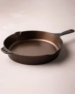 Smithey Cast Iron Skillet (No. 12)