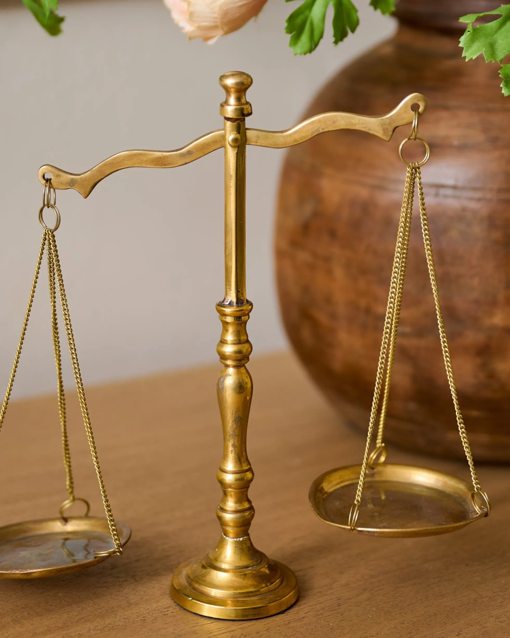 Solid Brass Bookshelf Scale