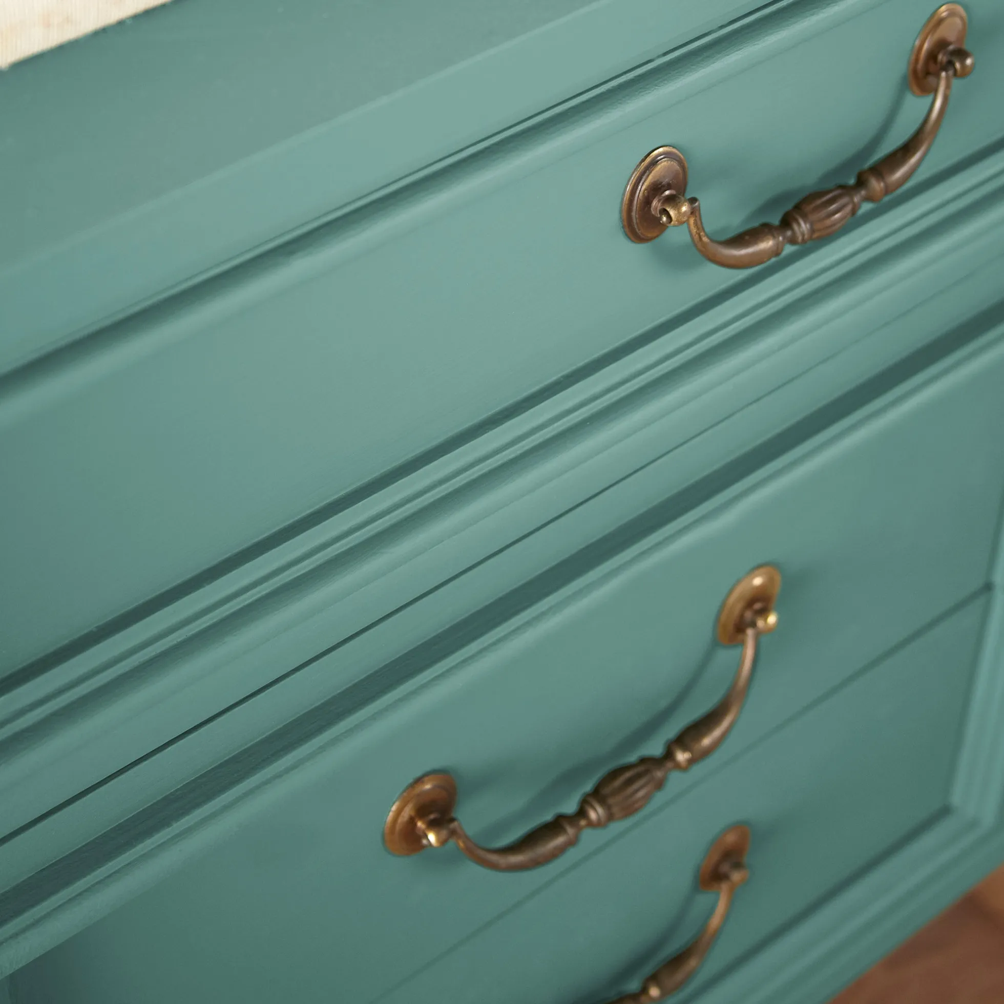 Spontaneous - Trim, Door + Cabinetry Paint