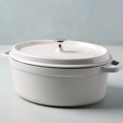 Staub Oval Cocotte
