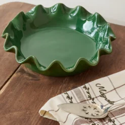 The Cottage Collection Forest Green Scalloped Pie Dish
