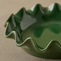 The Cottage Collection Forest Green Scalloped Pie Dish