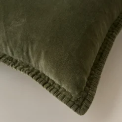 Townes Winter Moss Pillow
