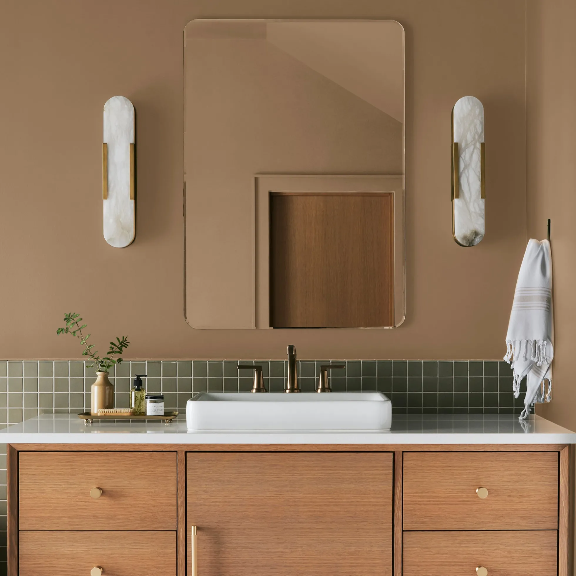 Vintage Crown - Premium Interior Paint