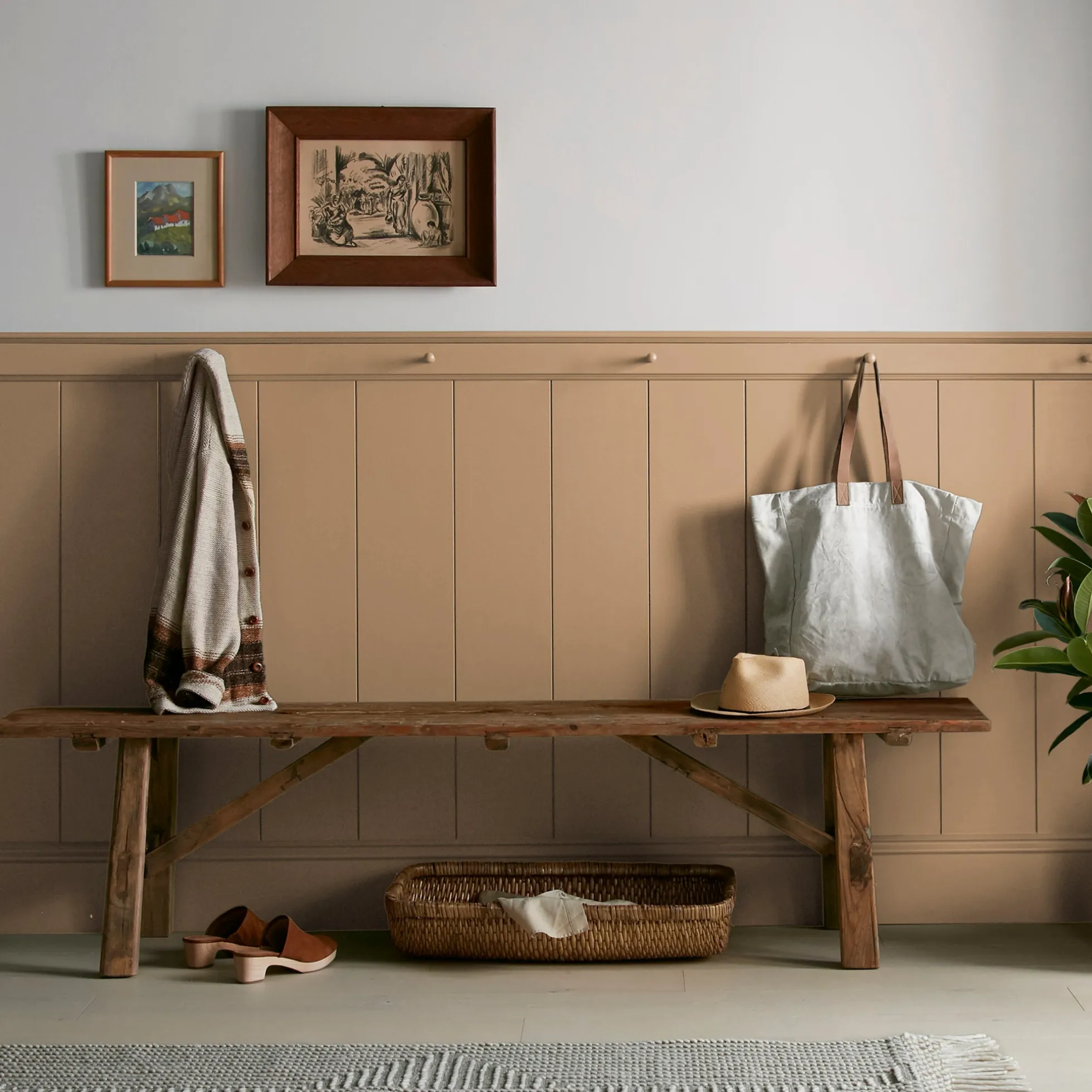 Vintage Crown - Premium Interior Paint