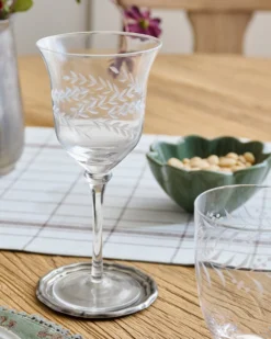 Vintage-Inspired Etched Glass Wine Glass