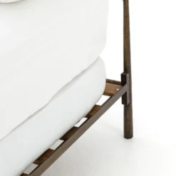 Vivienne Bed