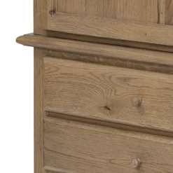 Walt Cabinet