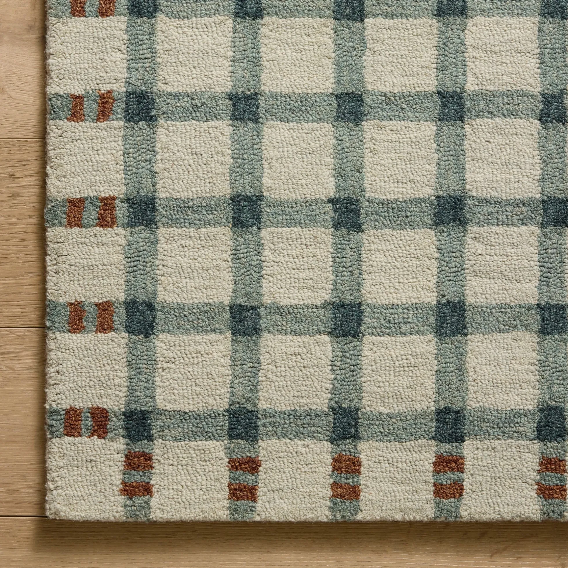 Waylon Spa Brick Rug
