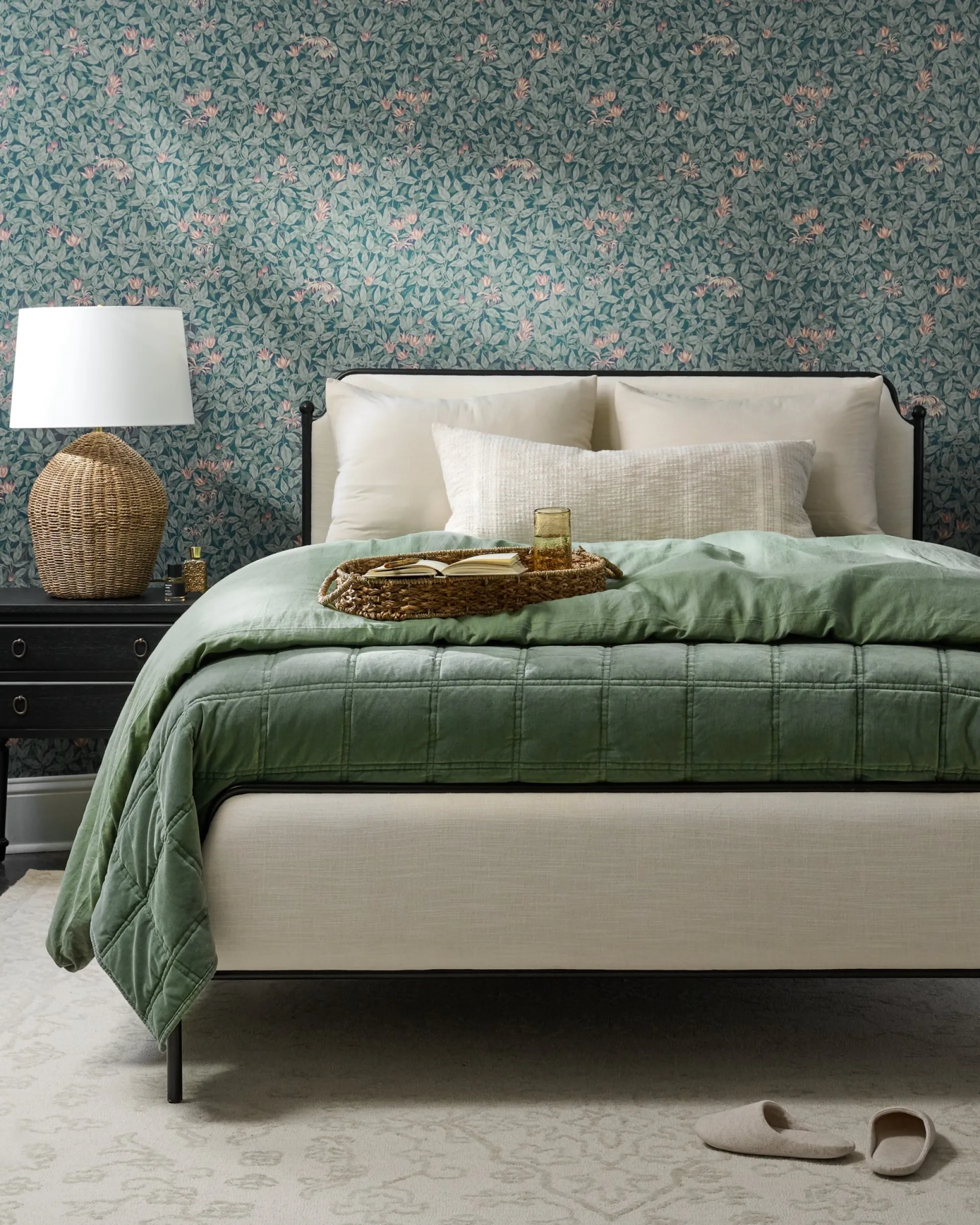 Weekend Velvet Quilt - Dusty Green