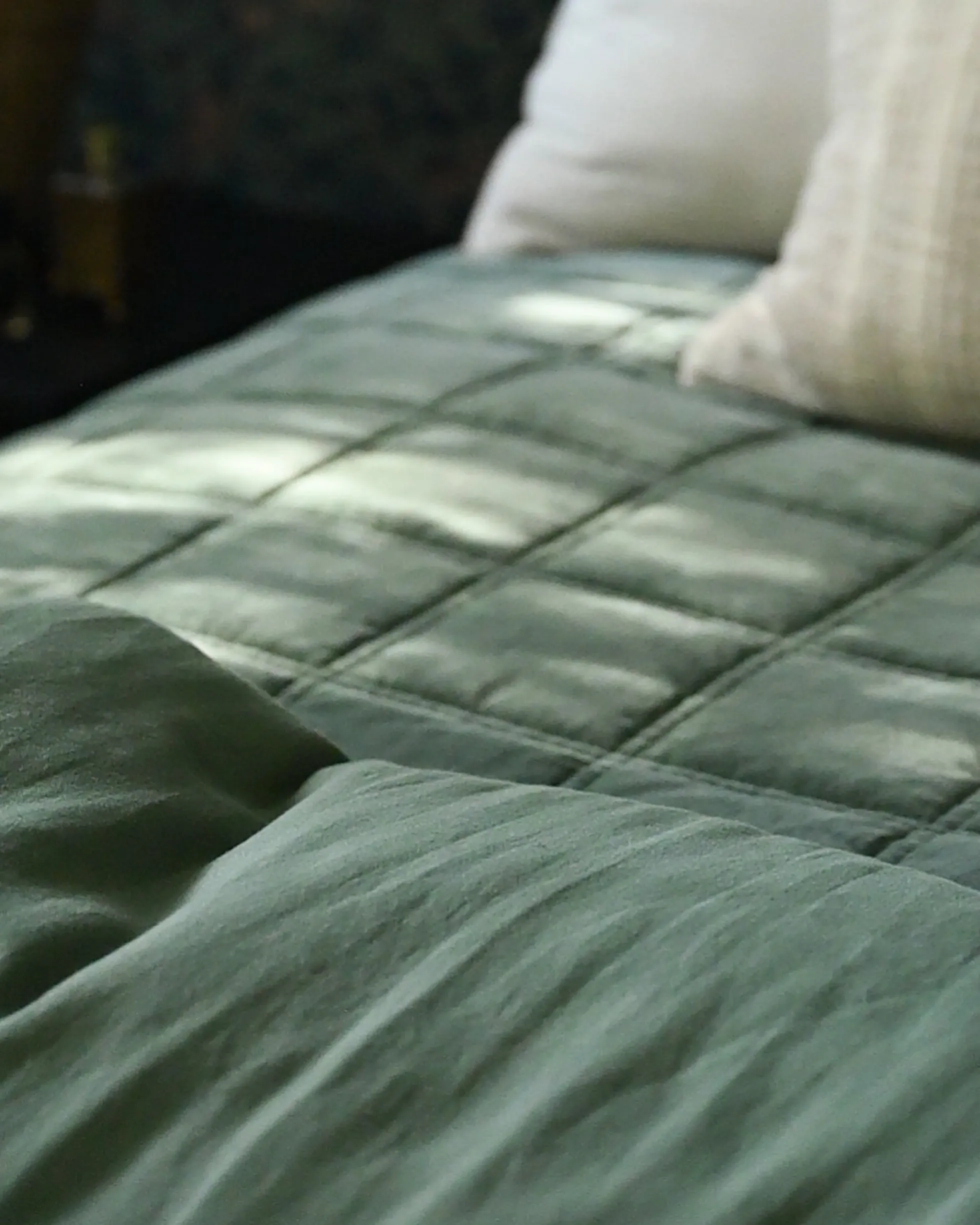 Weekend Velvet Quilt - Dusty Green