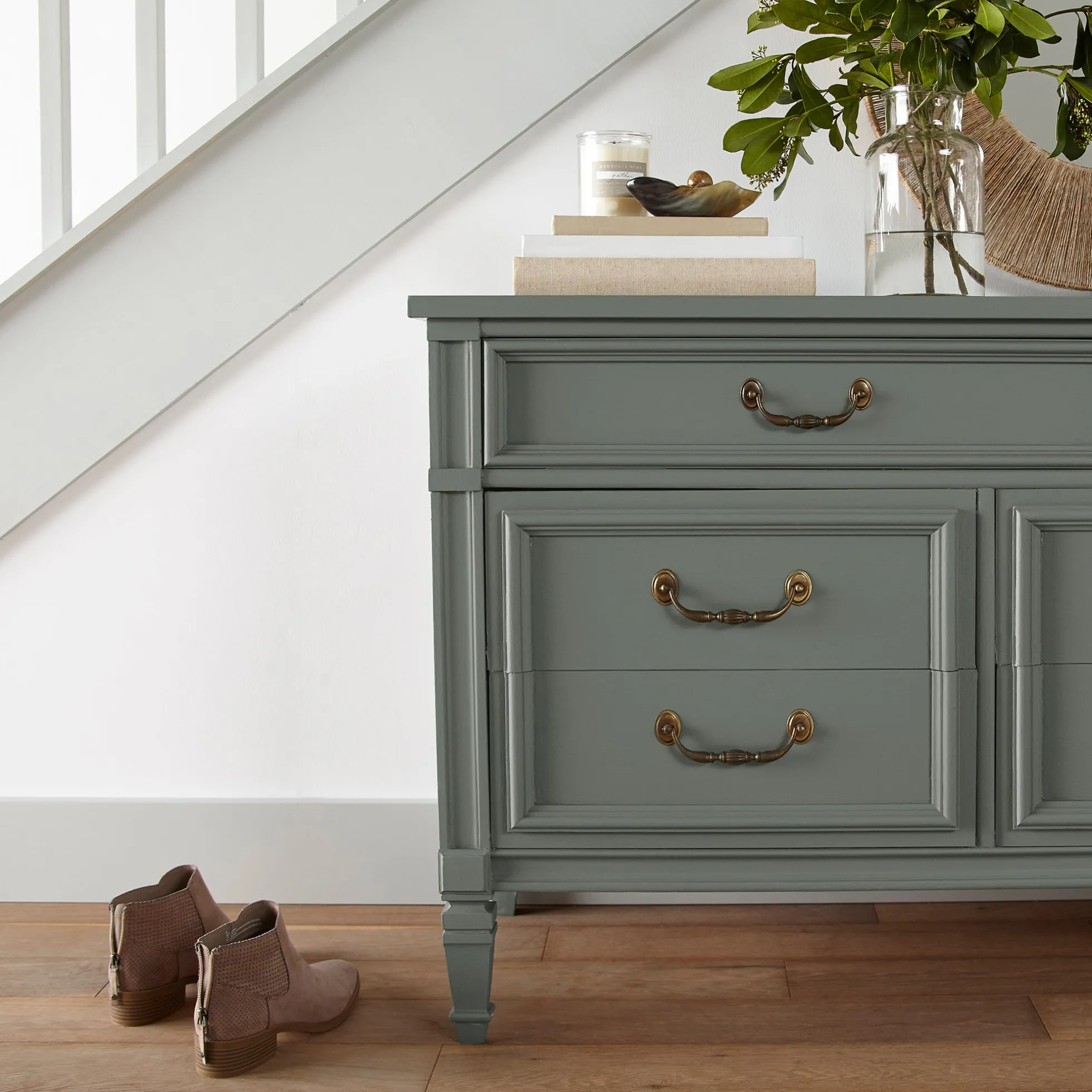 Wellington Green - Trim, Door + Cabinetry Paint