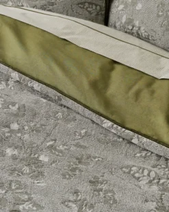Willow Floral Jacquard Duvet Cover